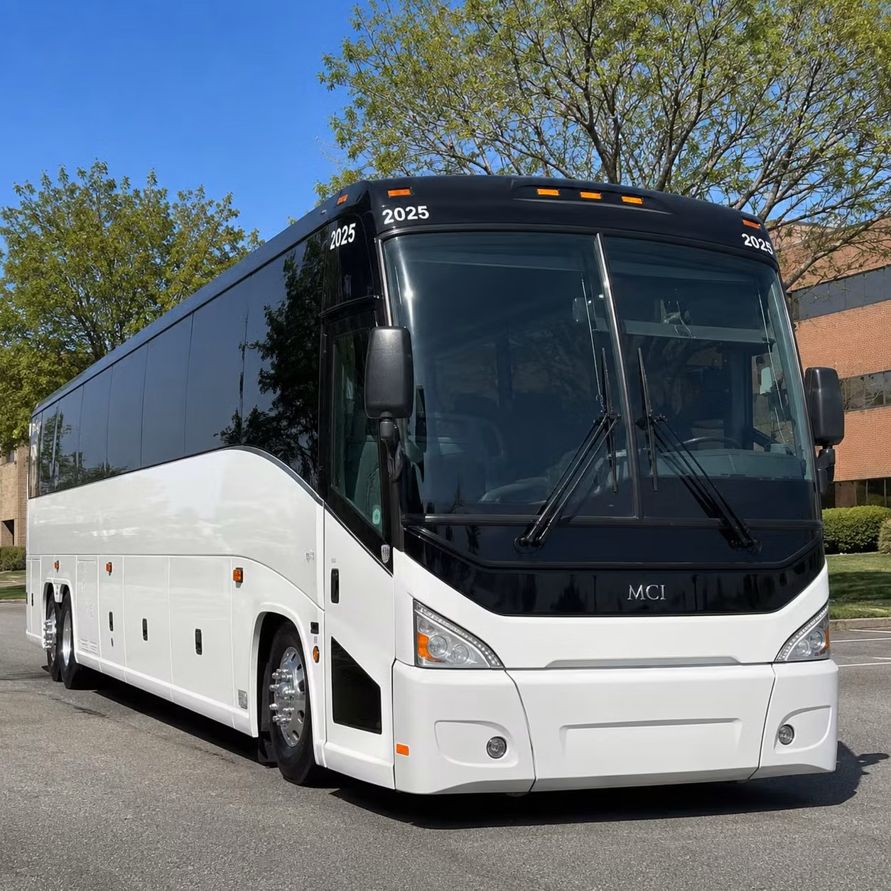 bus rentals for tigard concerts music festival