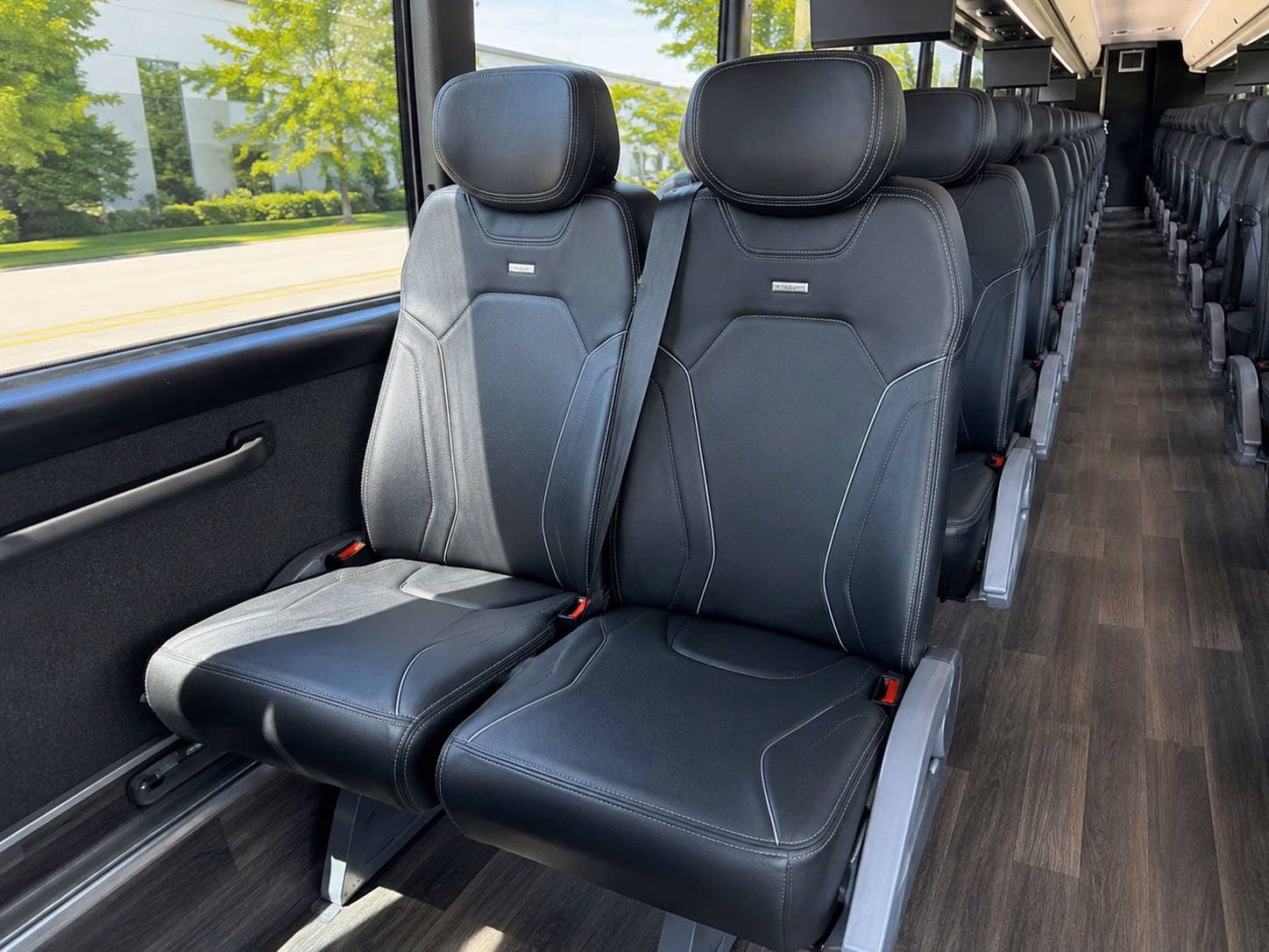 charter buses for large tigard wedding groups and multi day wedding weekends