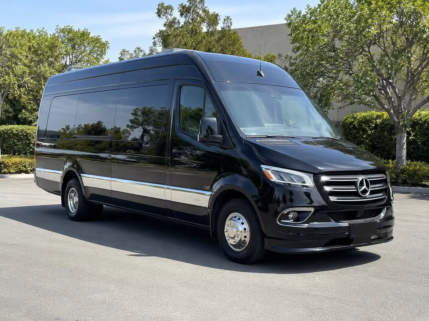 tigard employee shuttle services